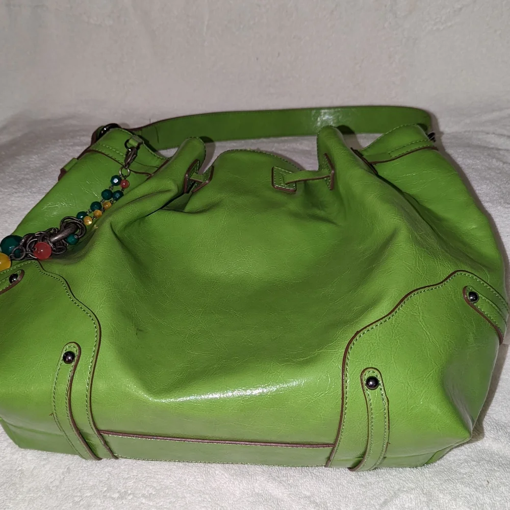 Jessica Simpson lime green shoulder bag.